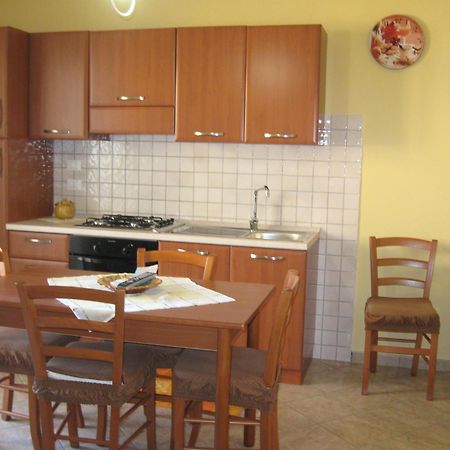 טראפטו Rosy'S Apartments מראה חיצוני תמונה