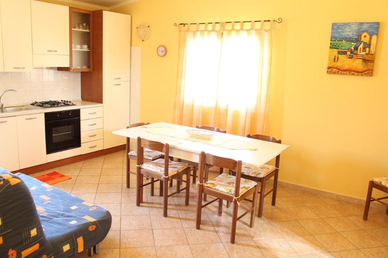 טראפטו Rosy'S Apartments מראה חיצוני תמונה