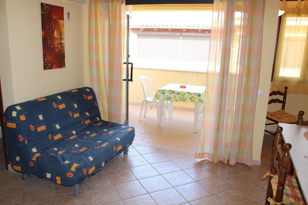 טראפטו Rosy'S Apartments מראה חיצוני תמונה